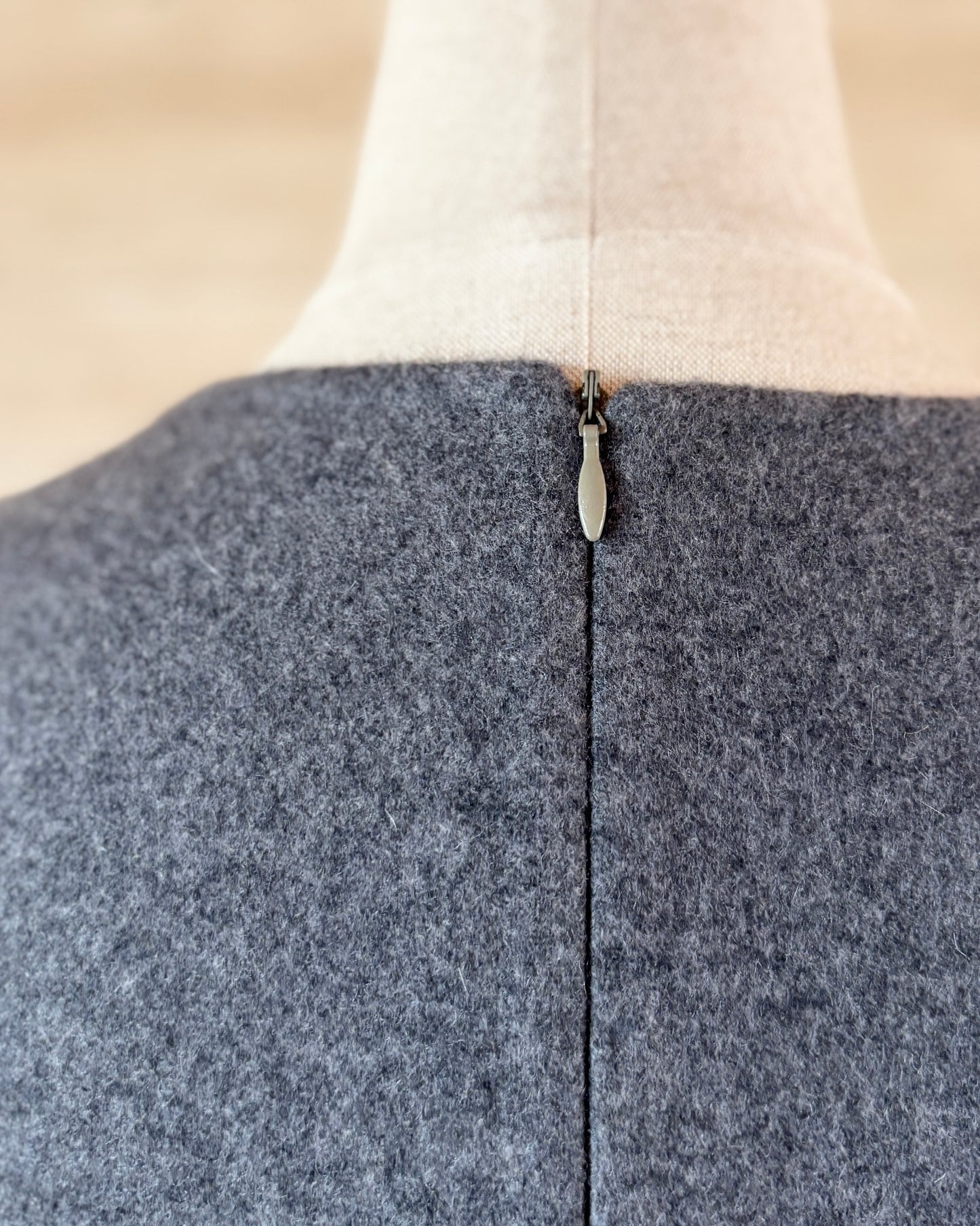 【Kiton】Cashmere One Piece