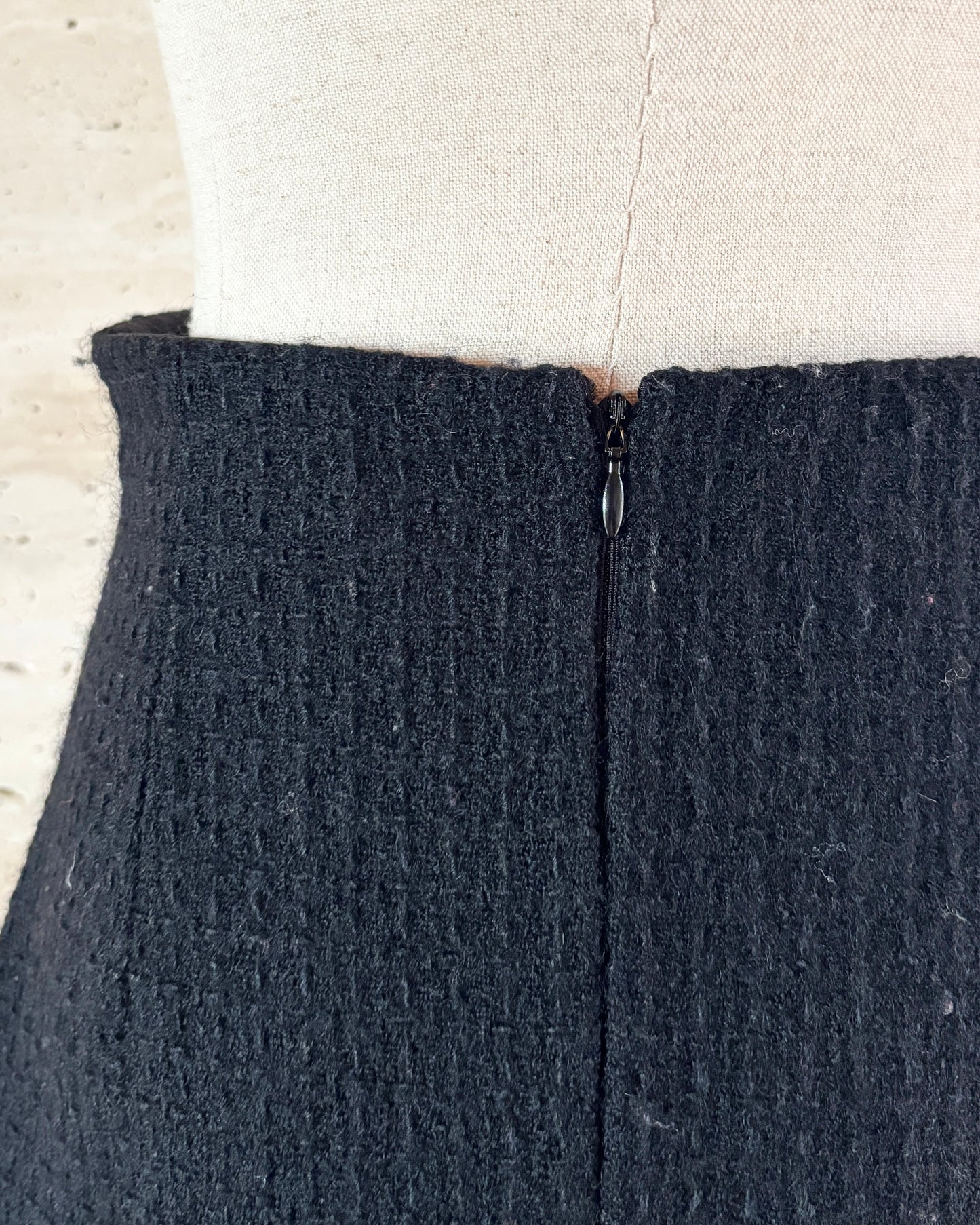 【CHANEL】Tweed Box Pleat Skirt