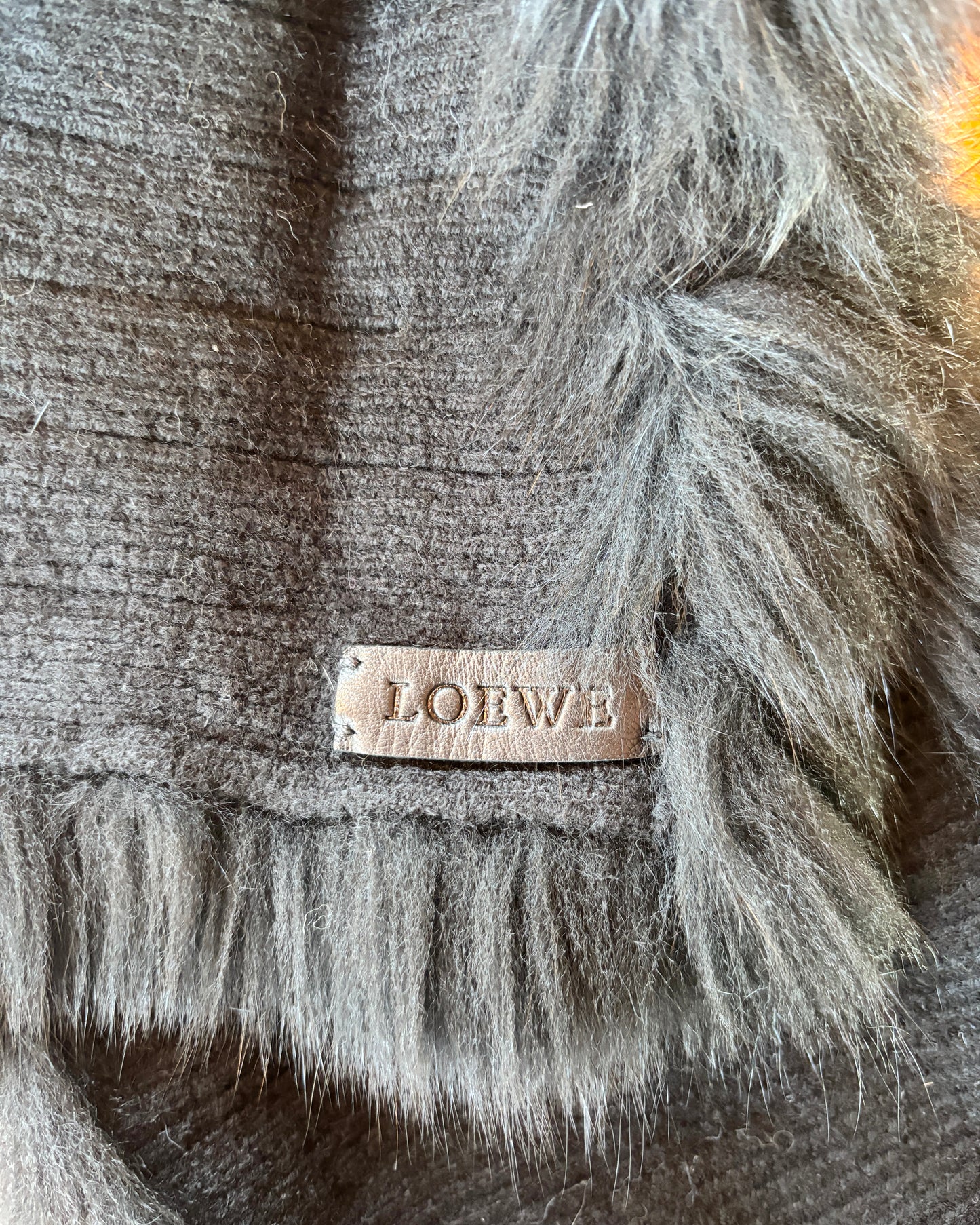 【LOEWE】Long Fox Fur Stole