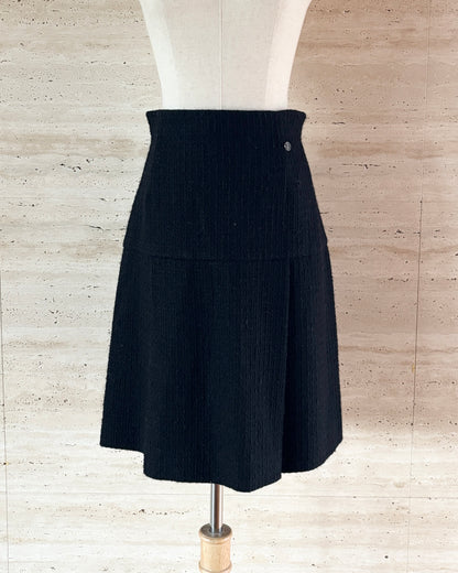 【CHANEL】Tweed Box Pleat Skirt
