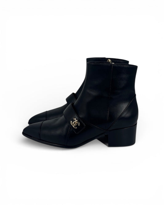 【CHANEL】Turn-Lock Ankle Boots