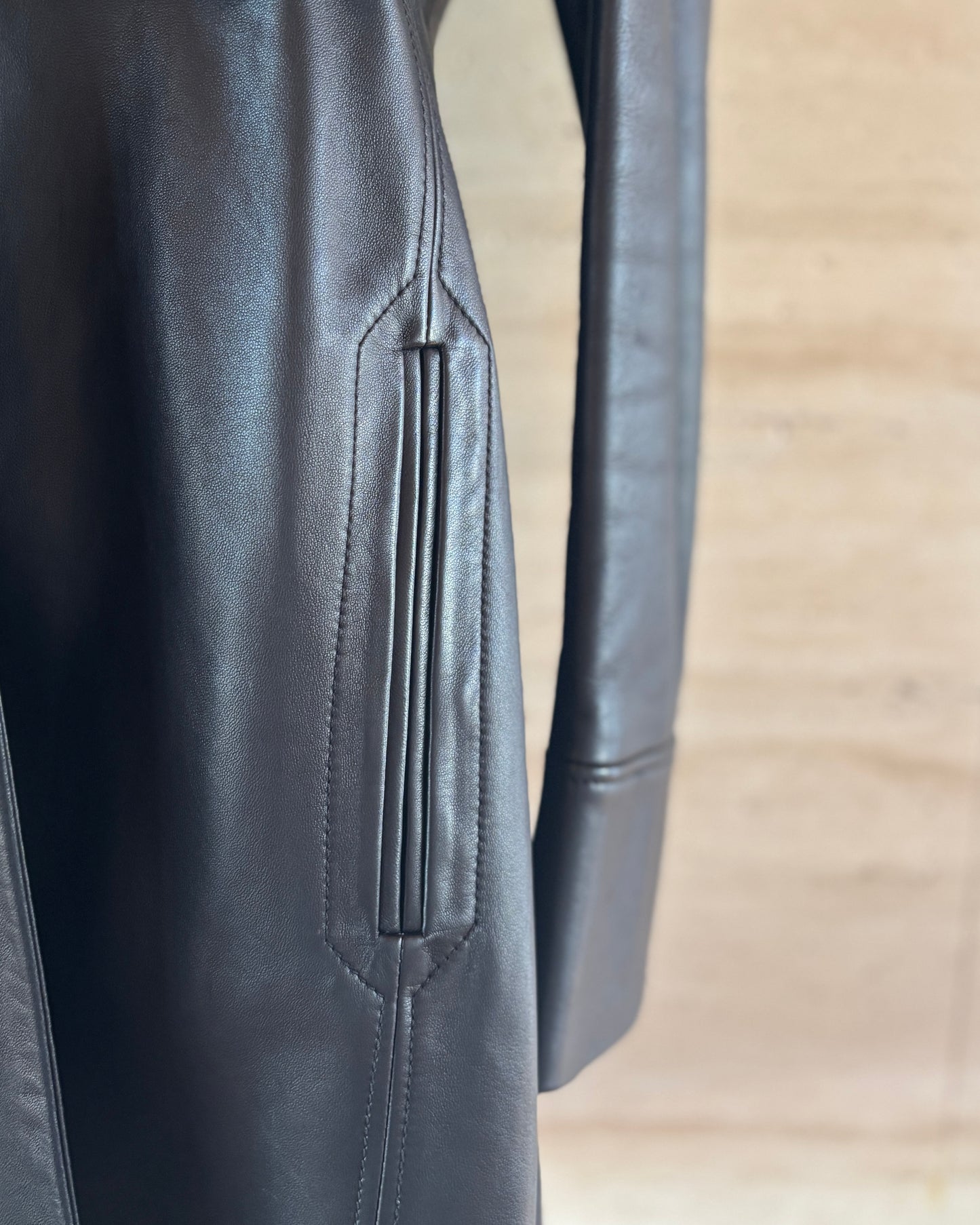 【LOEWE】Leather Coat
