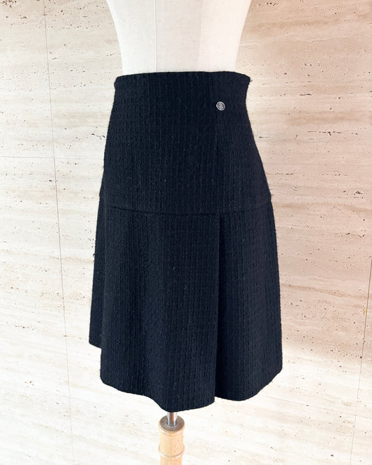 【CHANEL】Tweed Box Pleat Skirt