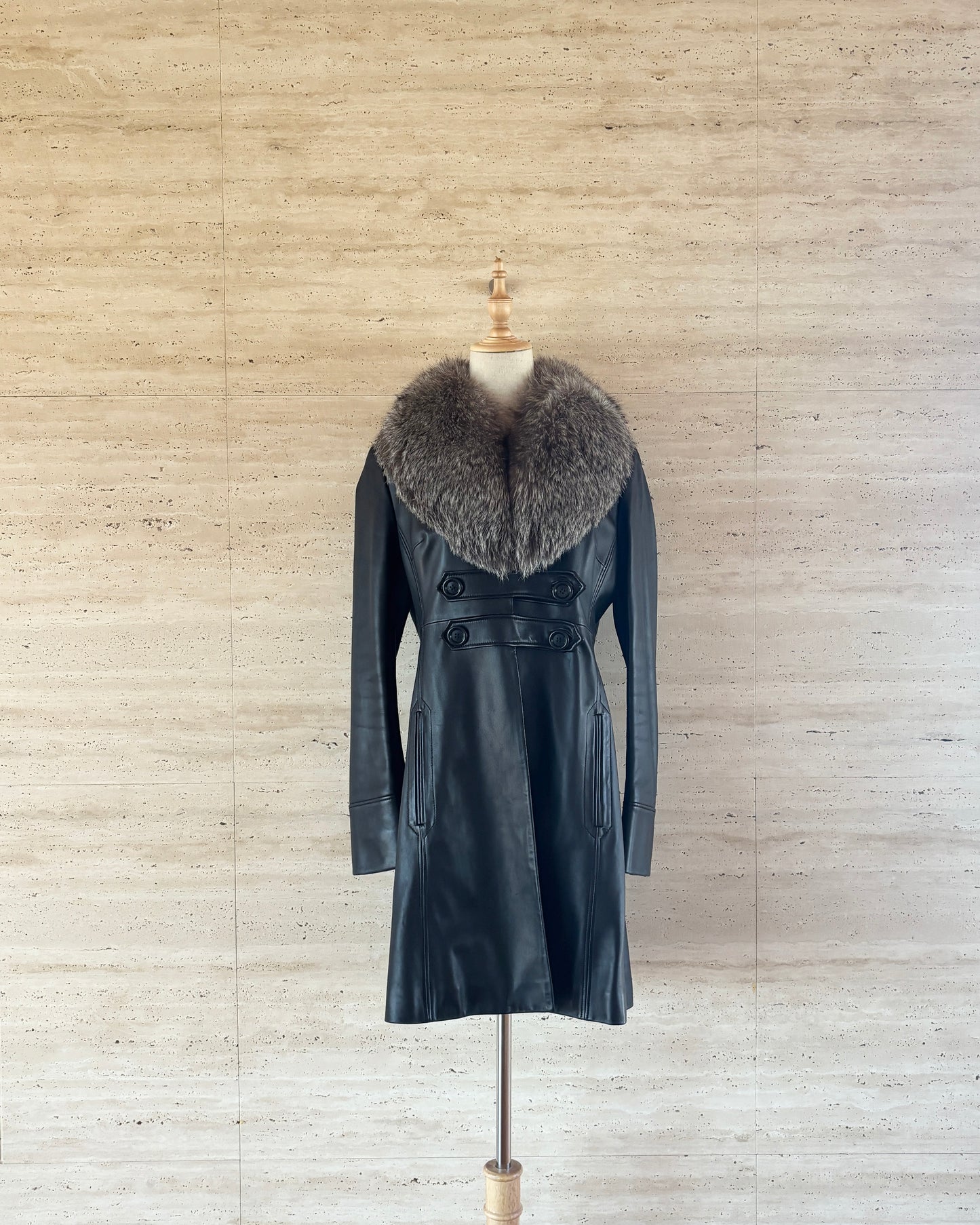 【LOEWE】Leather Coat