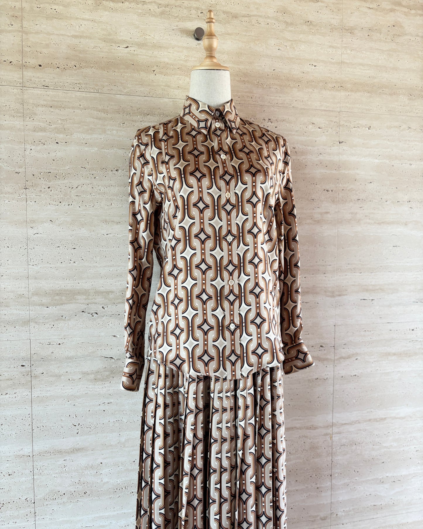 【CELINE】Chain Print Blouse