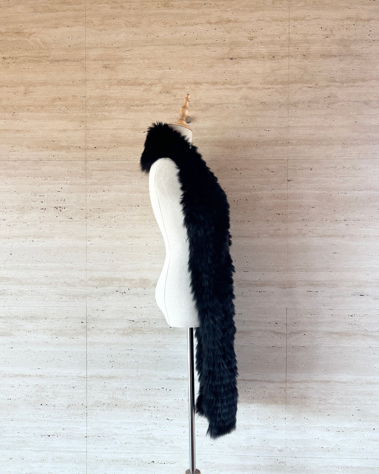 【LOEWE】Long Fox Fur Stole