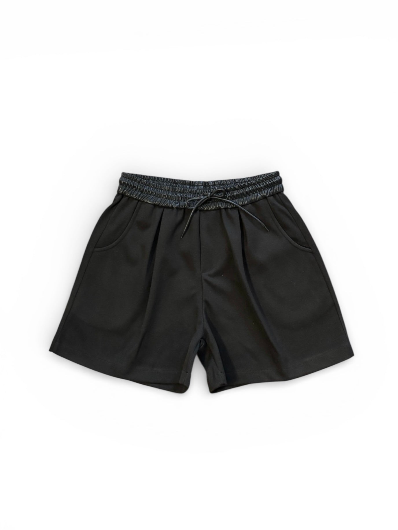 【ORIGINAL PICK】Eco Leather-Waist Short Pants