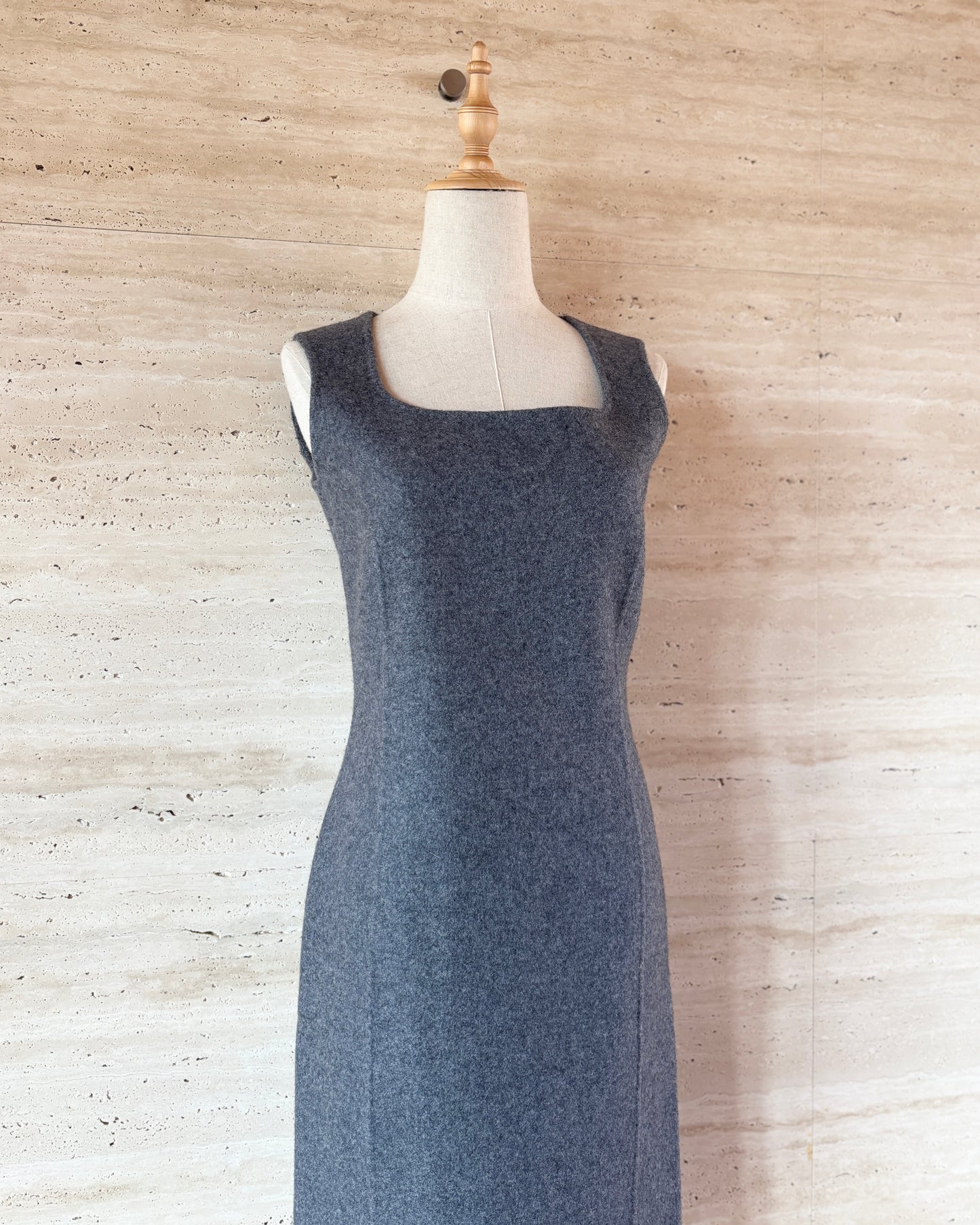 【Kiton】Cashmere One Piece