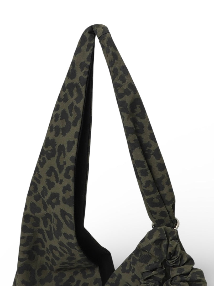 【BRAND SELECT】 E.B.M / Leopard Print Tote Bag